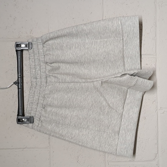 Women's 2 Piece Outfit Loose Fit Cowl Neck Sweatshirt & Short Set Sz Small NWT - Picture 10 of 11